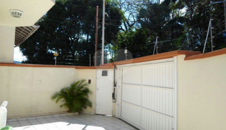 Sobrado à venda com 4 quartos, sendo 1 suíte,  em Jardim Virginia Bianca, São Paulo, SP