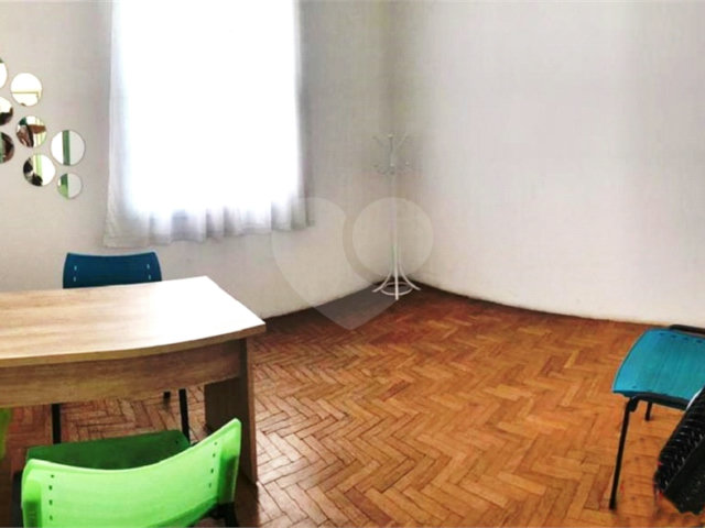 Sobrado à venda com 5 quartos, sendo 1 suíte,  em Santana, São Paulo, SP