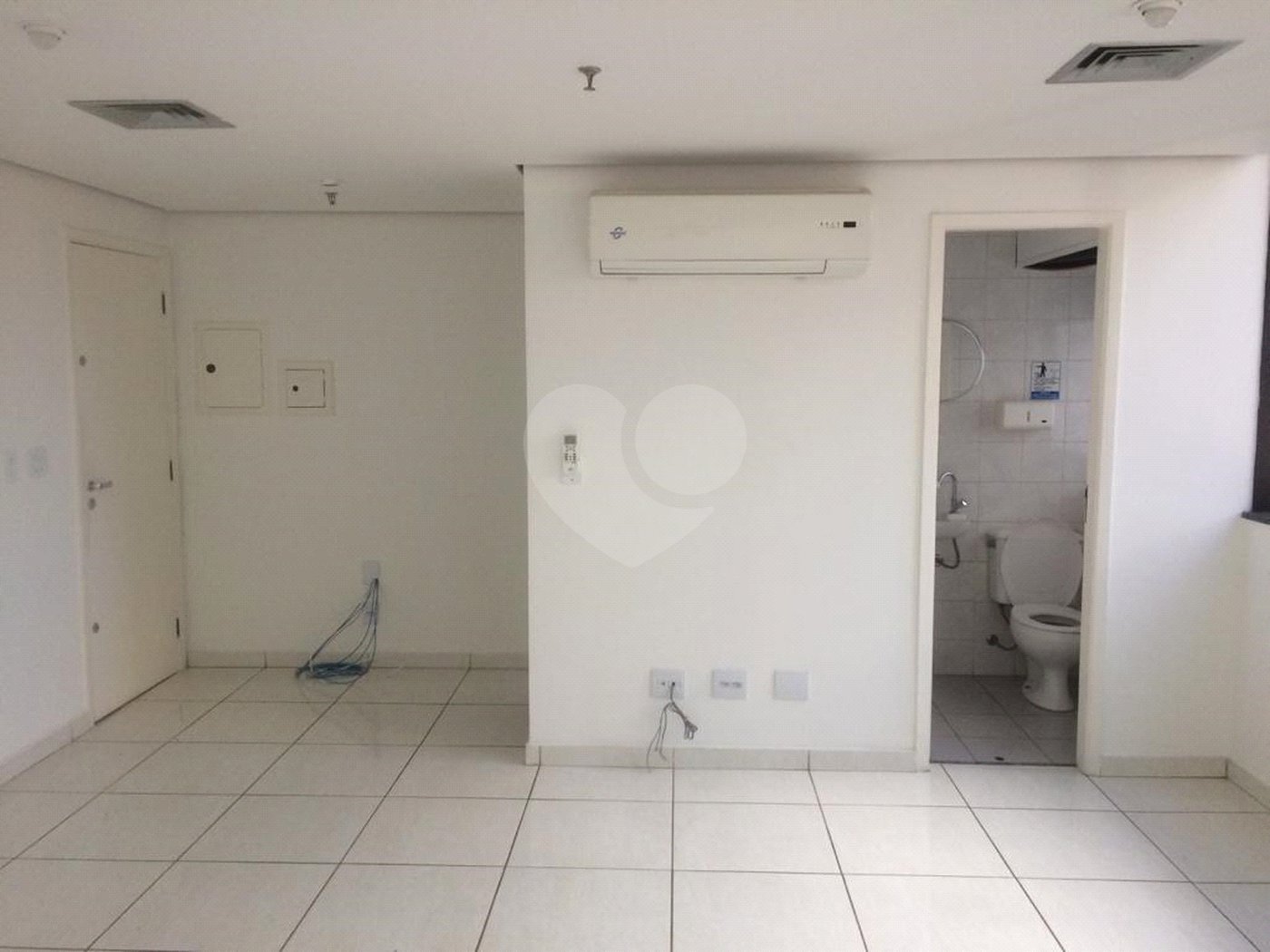 Sala à venda em Santana, São Paulo, SP