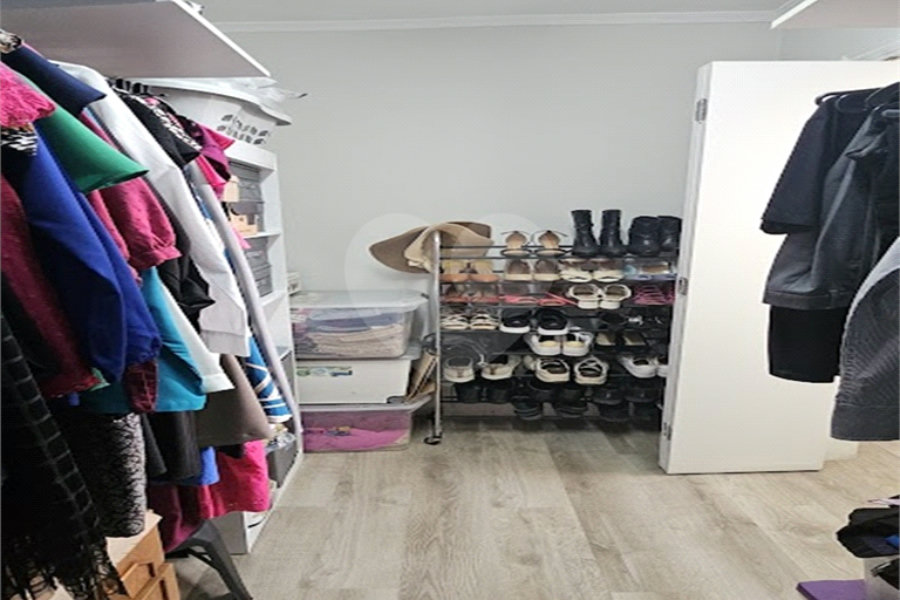 Sobrado à venda com 3 suítes em Tremembé, São Paulo, SP
