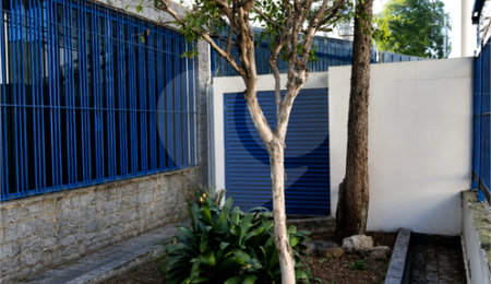 Sobrado à venda com 3 quartos, sendo 1 suíte,  em Jardim do Mar, São Bernardo do Campo, SP