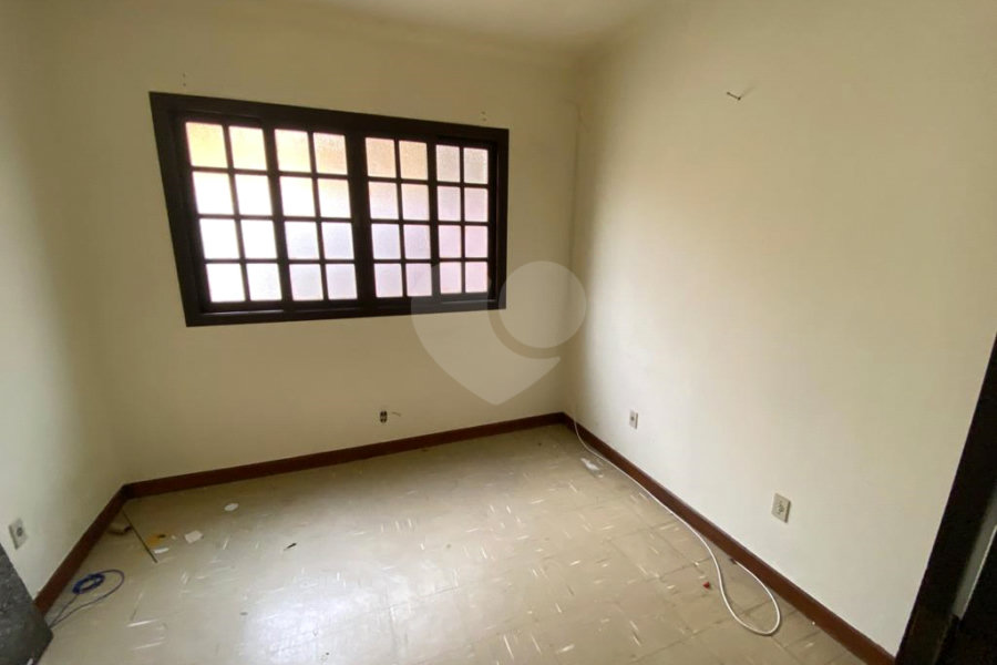 Casa Térrea à venda com 4 quartos em Santana, São Paulo, SP