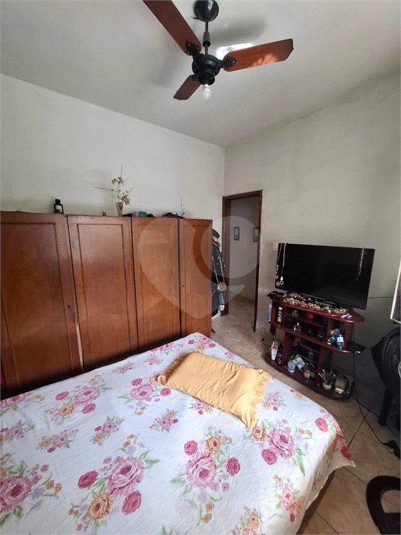 Casa à venda com 2 quartos, sendo 1 suíte, no condomínio Itatitara 999, Rio de Janeiro - RJ