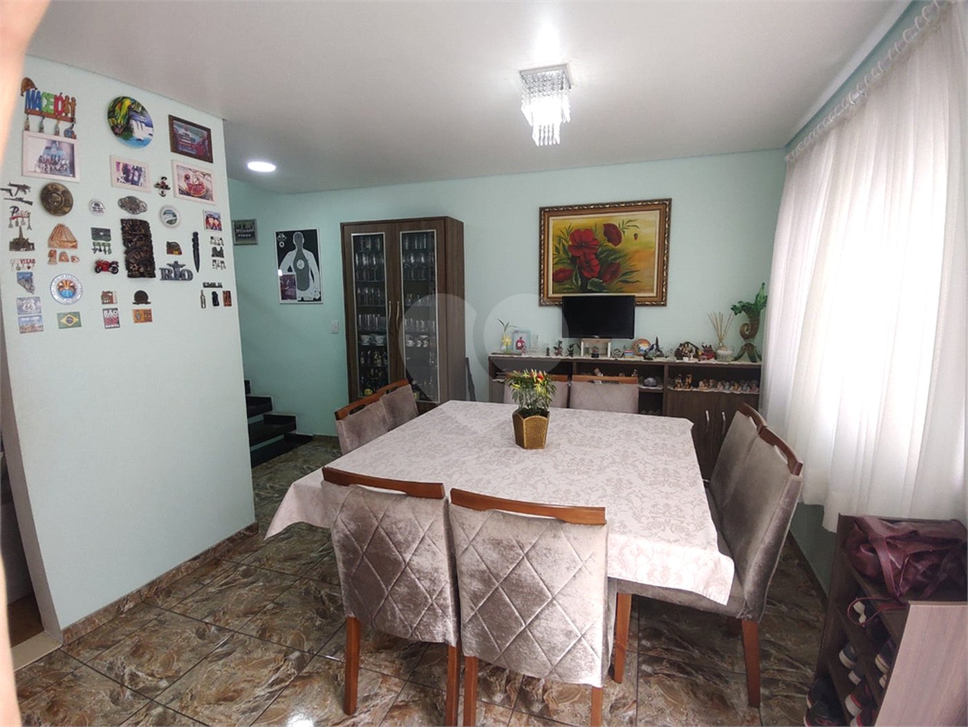 Casa à venda com 2 suítes no condomínio Morada das Hortênsias, São Paulo - SP