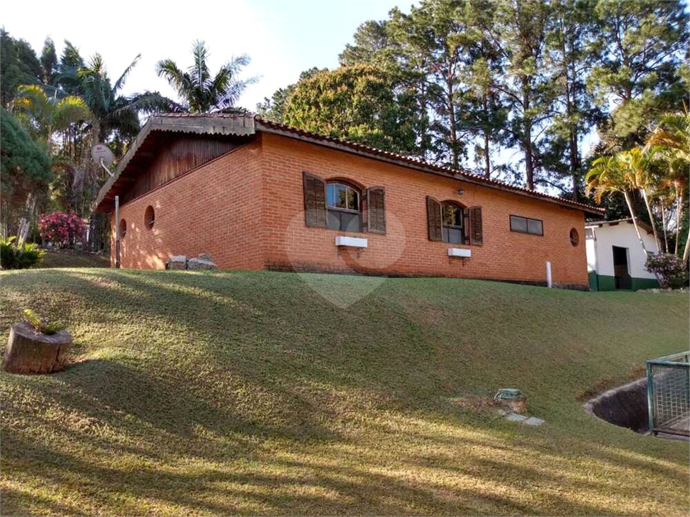 Chácara à venda com 4 quartos em Brigadeiro Tobias, Sorocaba, SP