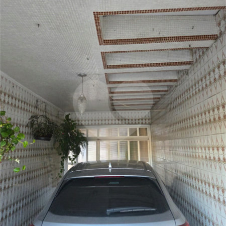 Sobrado à venda com 4 quartos, sendo 1 suíte, em Vila Graciosa, São Paulo, SP