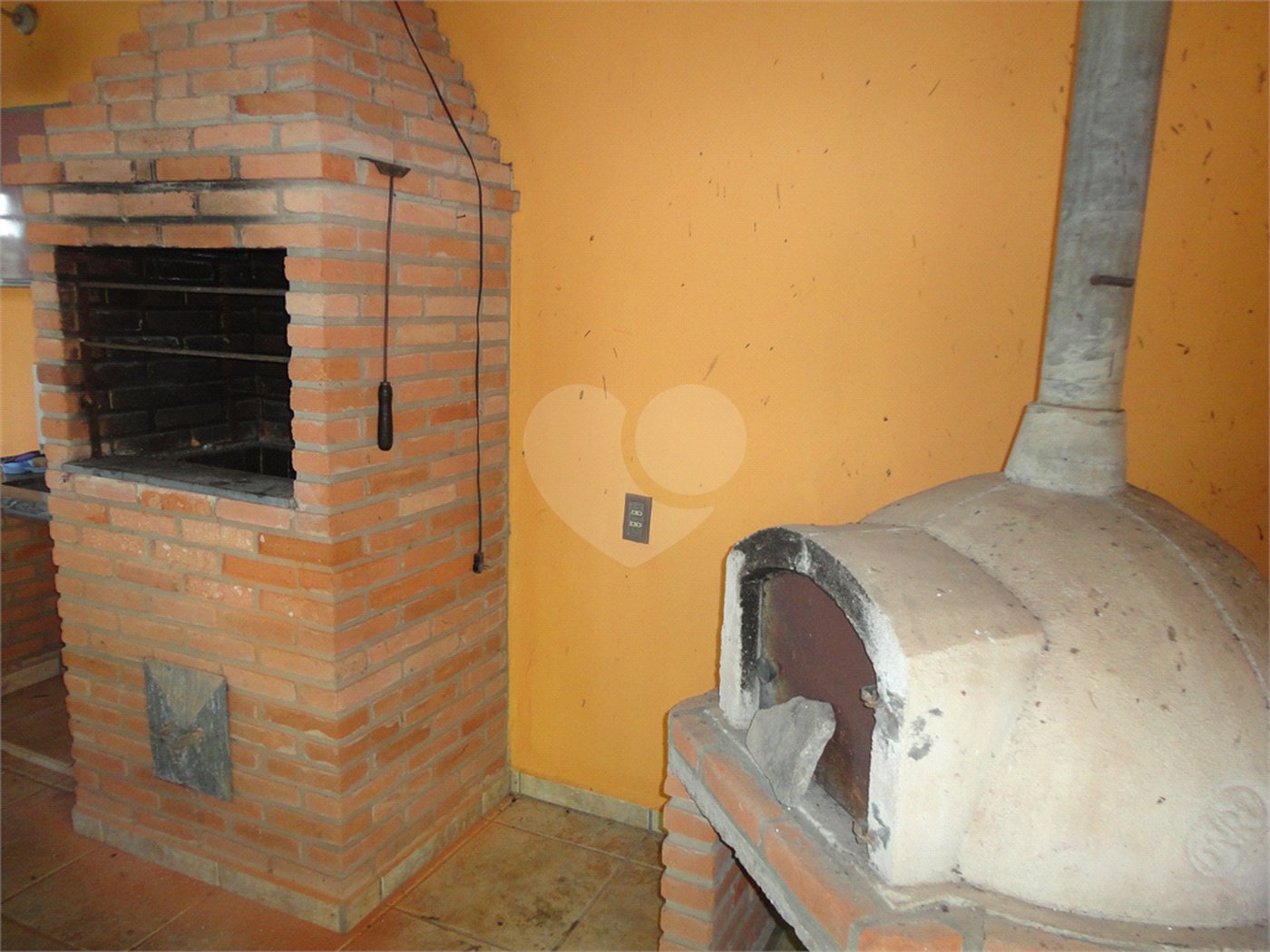 Chácara à venda com 4 suítes em Monte Alegre, Vinhedo, SP