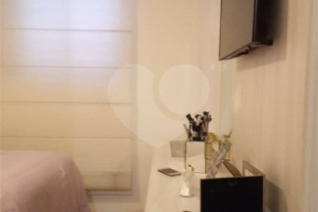 Apartamento à venda com 3 suítes em Vila Suzana, São Paulo, SP