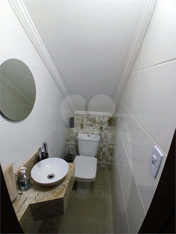 Sobrado à venda com 3 quartos, sendo 1 suíte,  em Tremembé, São Paulo, SP