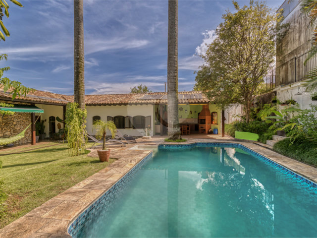Casa Térrea à venda com 4 suítes em Alto da Boa Vista, São Paulo, SP