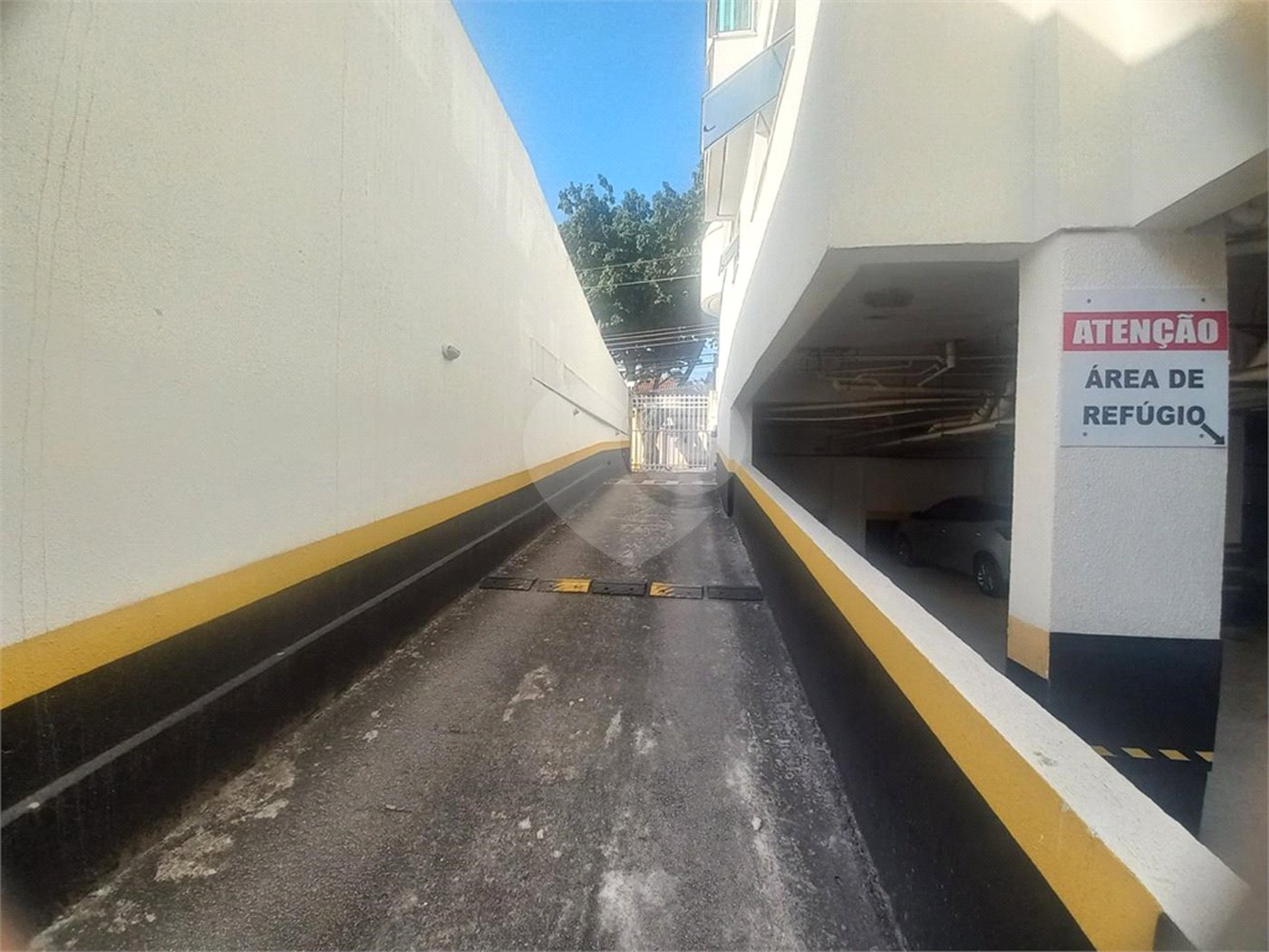 Cobertura à venda com 4 quartos, sendo 2 suítes, em Jacarepaguá, Rio de Janeiro, RJ