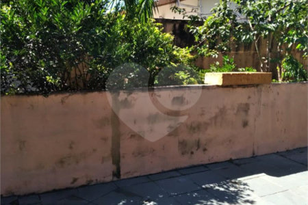 Casa à venda com 2 quartos, sendo 1 suíte,  em Gaivota, Itanhaém, SP