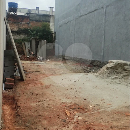 Terreno à venda com 2 quartos no Centro, Mogi das Cruzes, SP