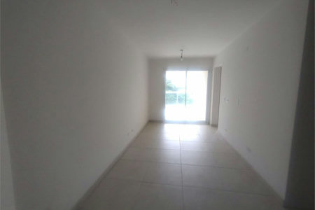 Apartamento Moderno à Venda na Enseada | Varanda Gourmet e Lazer Completo