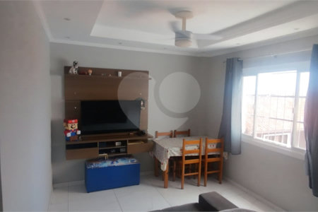 Apartamento à venda com 2 quartos em Maracanã, Praia Grande, SP