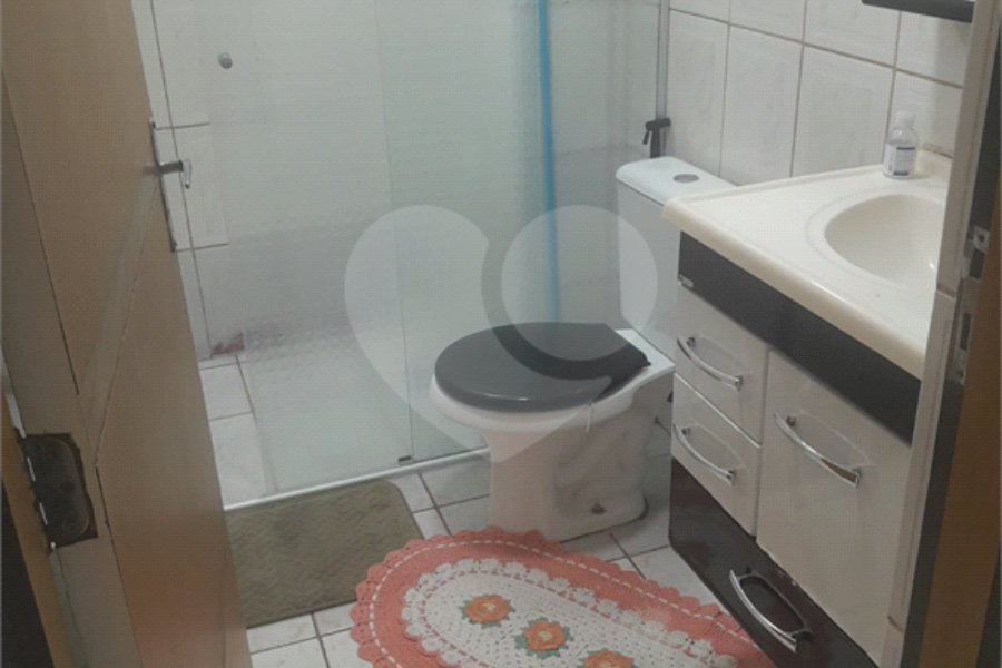 Apartamento à venda com 2 quartos em Cidade Tiradentes, São Paulo, SP