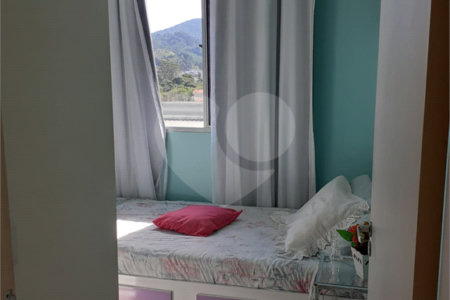 Apartamento à venda com 3 quartos, sendo 1 suíte,  em Vila Mogilar, Mogi das Cruzes, SP