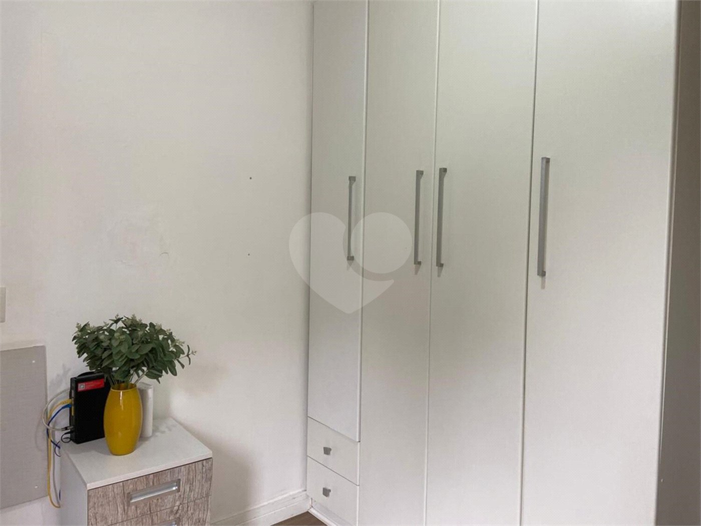 Apartamento à venda com 3 quartos, sendo 1 suíte, em Vila Suzana, São Paulo, SP