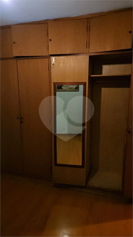 Sobrado à venda com 3 quartos, sendo 1 suíte, em Cidade Monções, São Paulo, SP