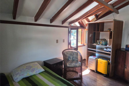Casa à venda com 4 quartos, sendo 2 suítes, em Cidade São Francisco, São Paulo, SP