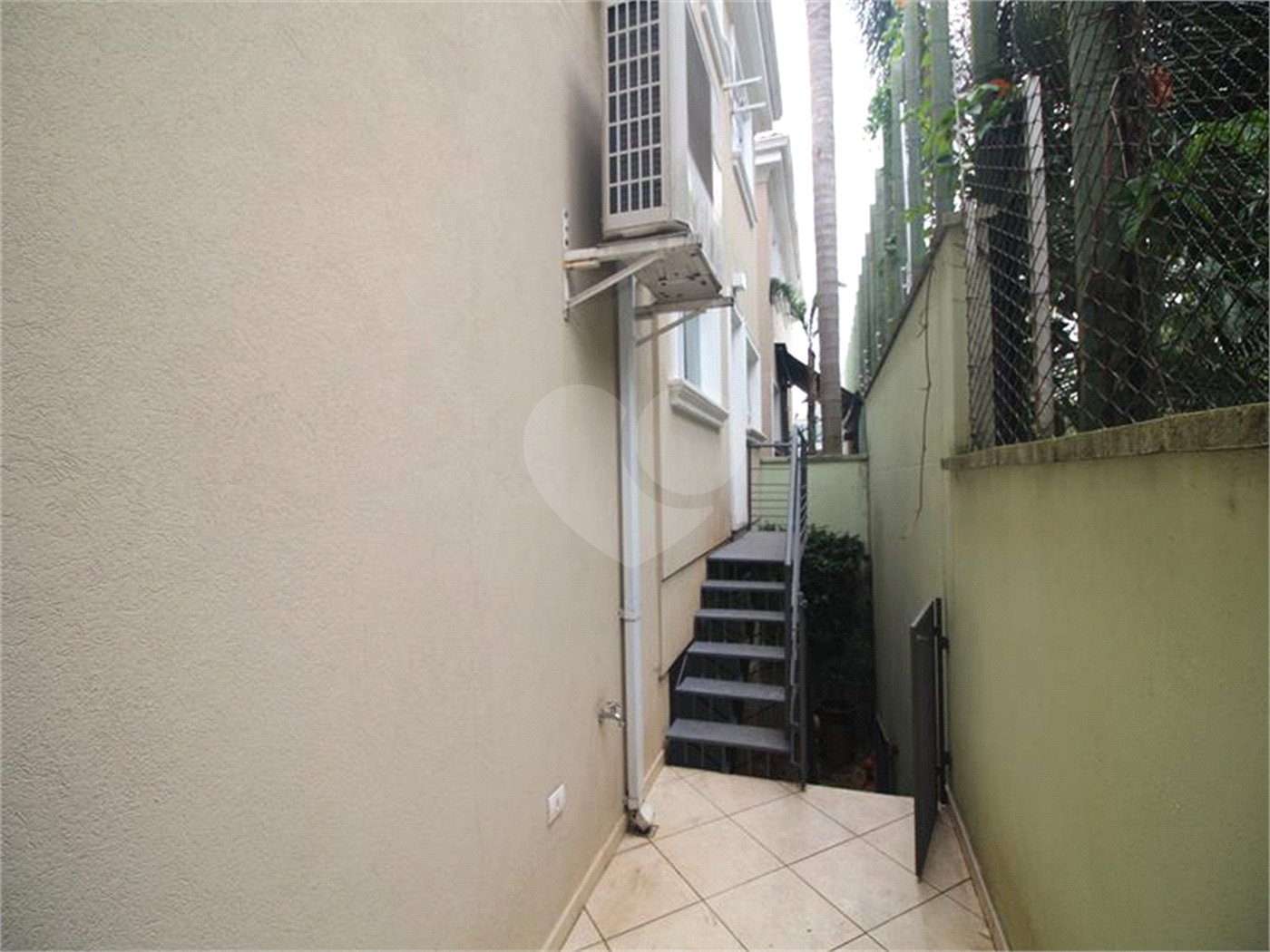 Casa à venda com 3 suítes no condomínio Brooklin Hills, São Paulo - SP