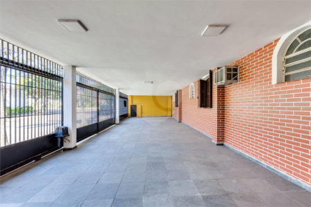 Casa à venda com 4 quartos, sendo 2 suítes, em City Campo Grande, São Paulo, SP