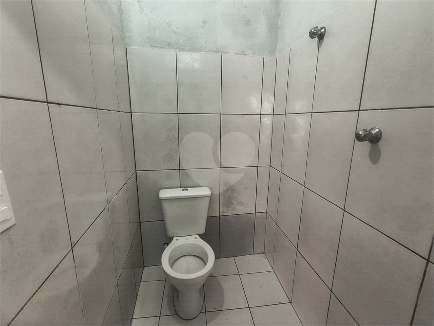 Sobrado à venda com 3 quartos, sendo 1 suíte, em Jardim D'abril, Osasco, SP