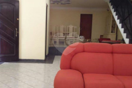 Sobrado à venda com 4 quartos, sendo 3 suítes, em Vila Maria Alta, São Paulo, SP