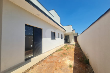 Casa à venda com 3 quartos, sendo 2 suítes, no condomínio Reserva Ipanema I, Sorocaba - SP