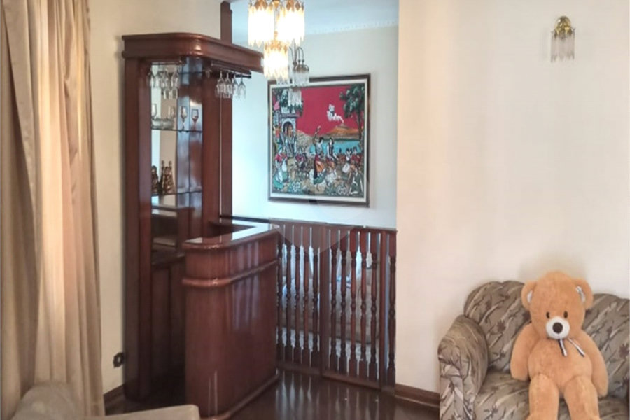 Bonita casa assobradada,no Bairro das Palmas do Tremembé, terreno com 14 X 50 e 350 área construída