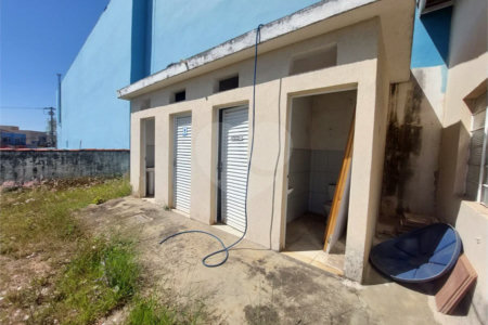 Casa Comercial com 4 salões à venda - Centro | Atibaia
