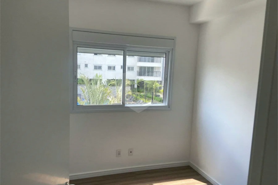 Apartamento à venda com 3 quartos, sendo 1 suíte, em Vila Santa Catarina, São Paulo, SP