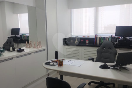 Sala à venda em Vila Mogilar, Mogi das Cruzes, SP
