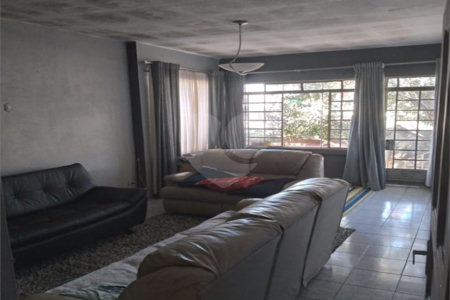 Casa Térrea à venda com 3 quartos em Vila Gustavo, São Paulo, SP