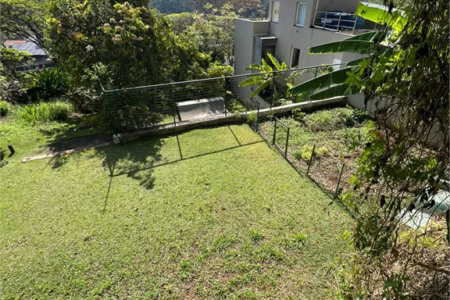 Terreno à venda no condomínio Jardim Vitória Régia, São Paulo - SP