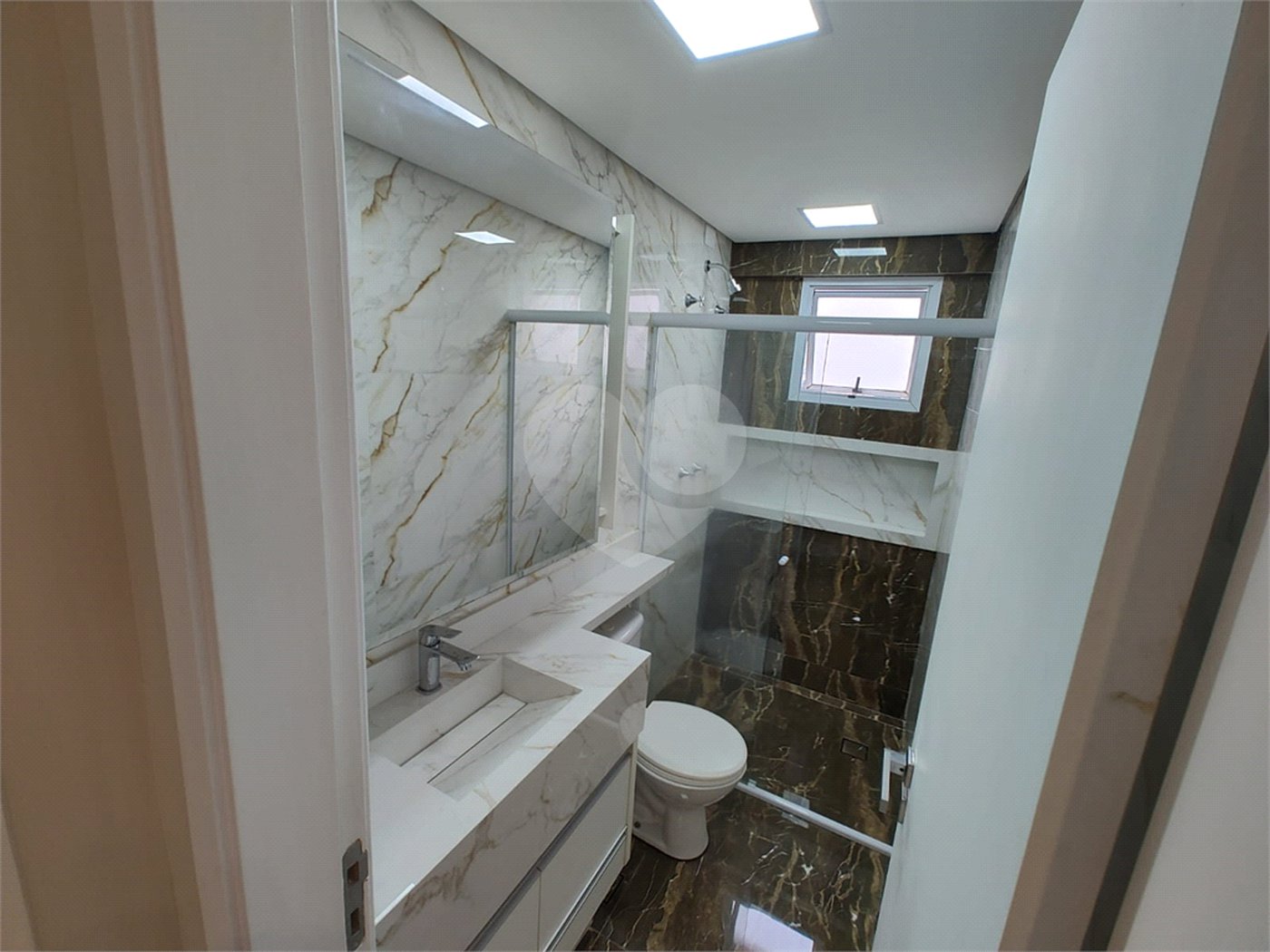 Apartamento à venda com 3 quartos, sendo 1 suíte,  no Centro, São Caetano do Sul, SP
