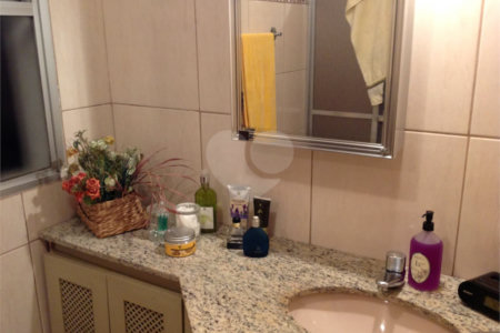 Apartamento à venda com 3 quartos, sendo 1 suíte, em Vila Andrade, São Paulo, SP