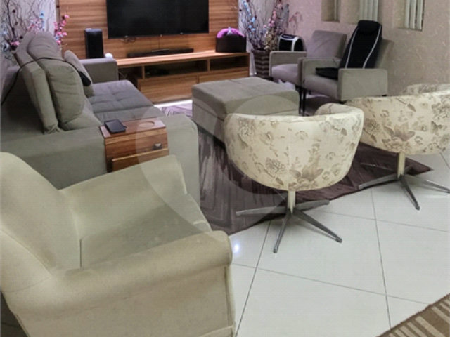 Casa à venda com 3 quartos, sendo 1 suíte,  em Parque Edu Chaves, São Paulo, SP