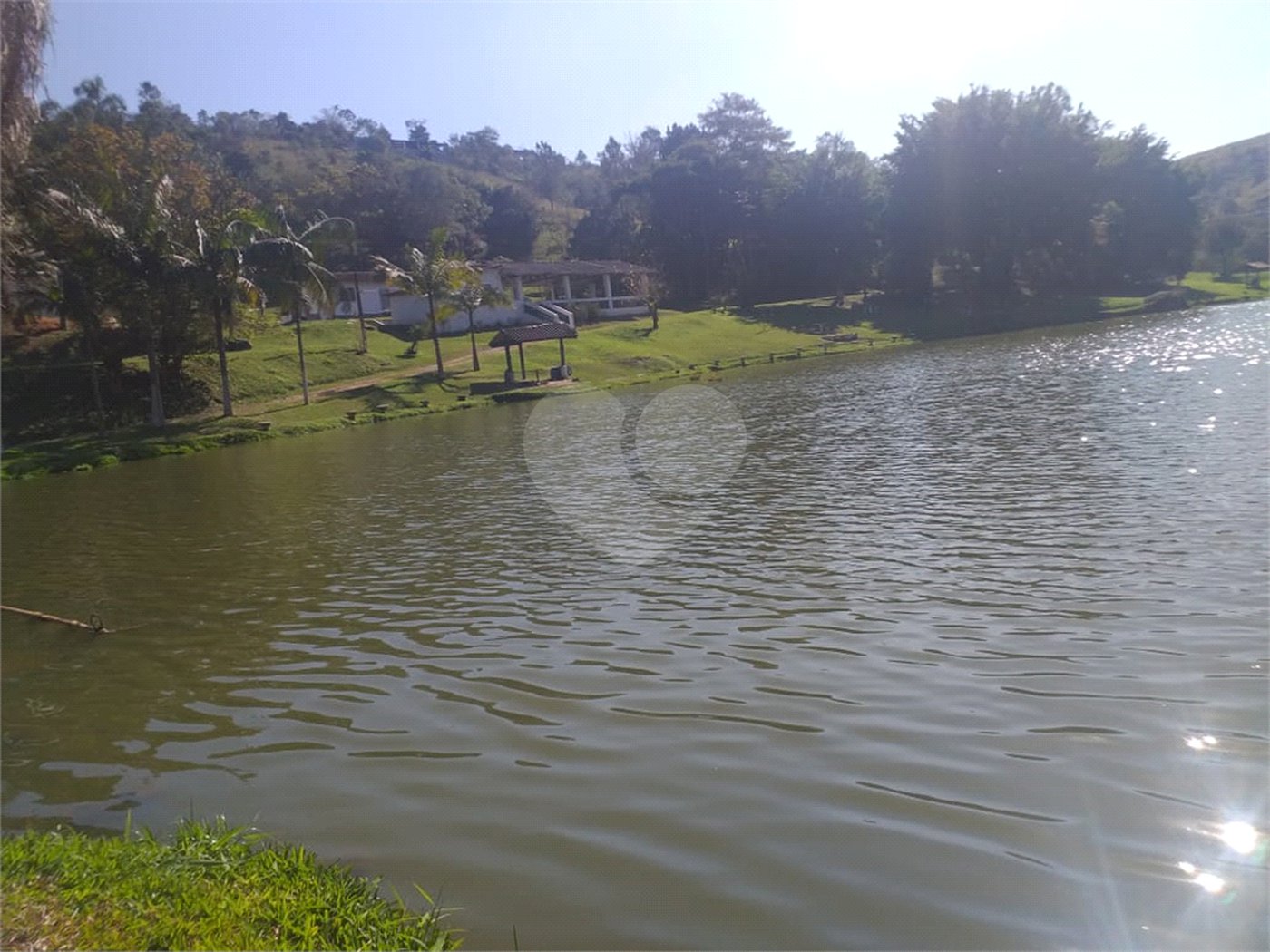 Sítio à venda com 4 quartos, sendo 1 suíte,  em Cruz das Almas, Biritiba-mirim, SP
