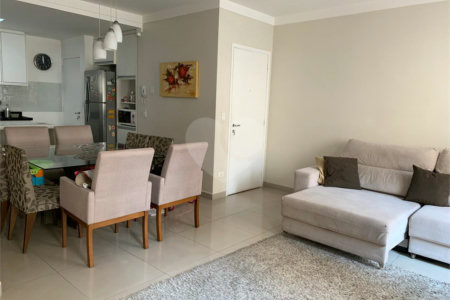 Apartamento à venda com 3 quartos em Moema, São Paulo, SP
