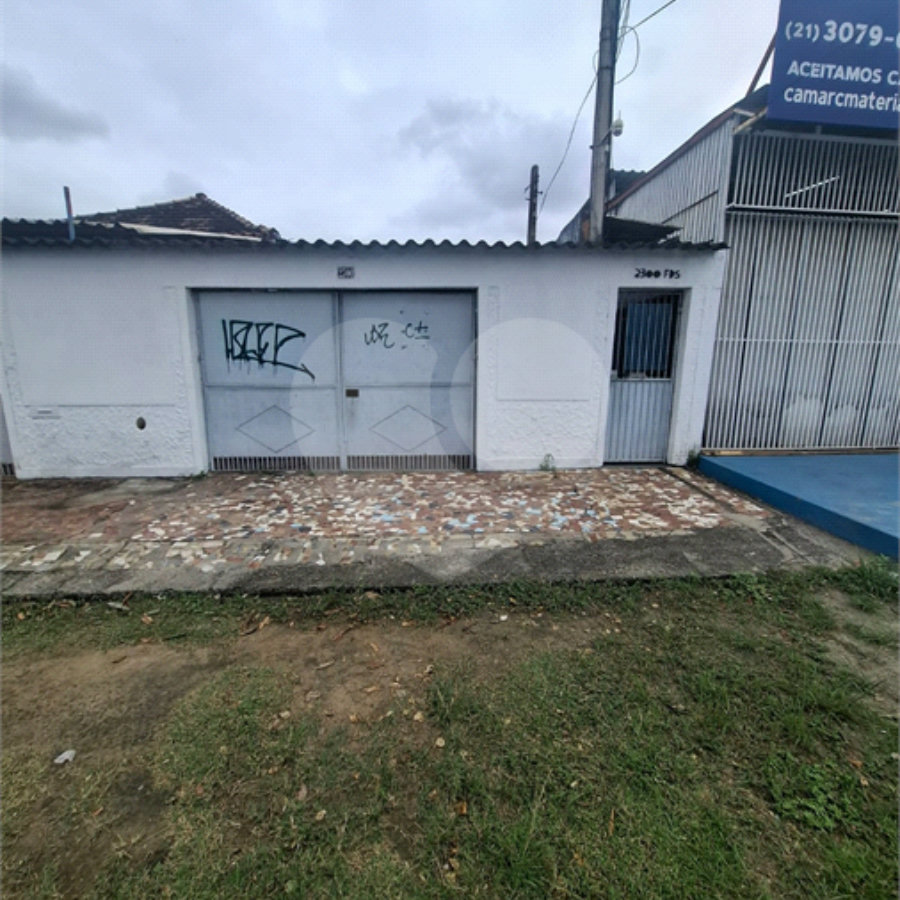Casa à venda com 8 quartos em Campo Grande, Rio de Janeiro, RJ