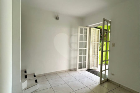 Sobrado à venda com 2 quartos em Barra Funda, São Paulo, SP