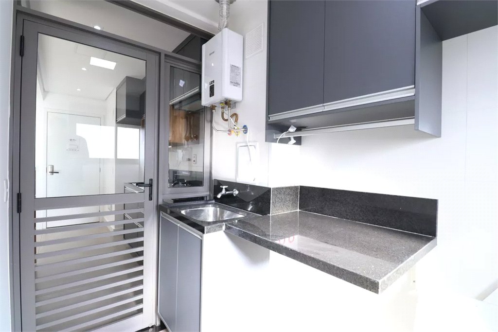 Apartamento à venda com 2 quartos, sendo 1 suíte,  em Barra Funda, São Paulo, SP