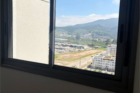 Apartamento à venda com 1 quarto em Vila Mogilar, Mogi das Cruzes, SP