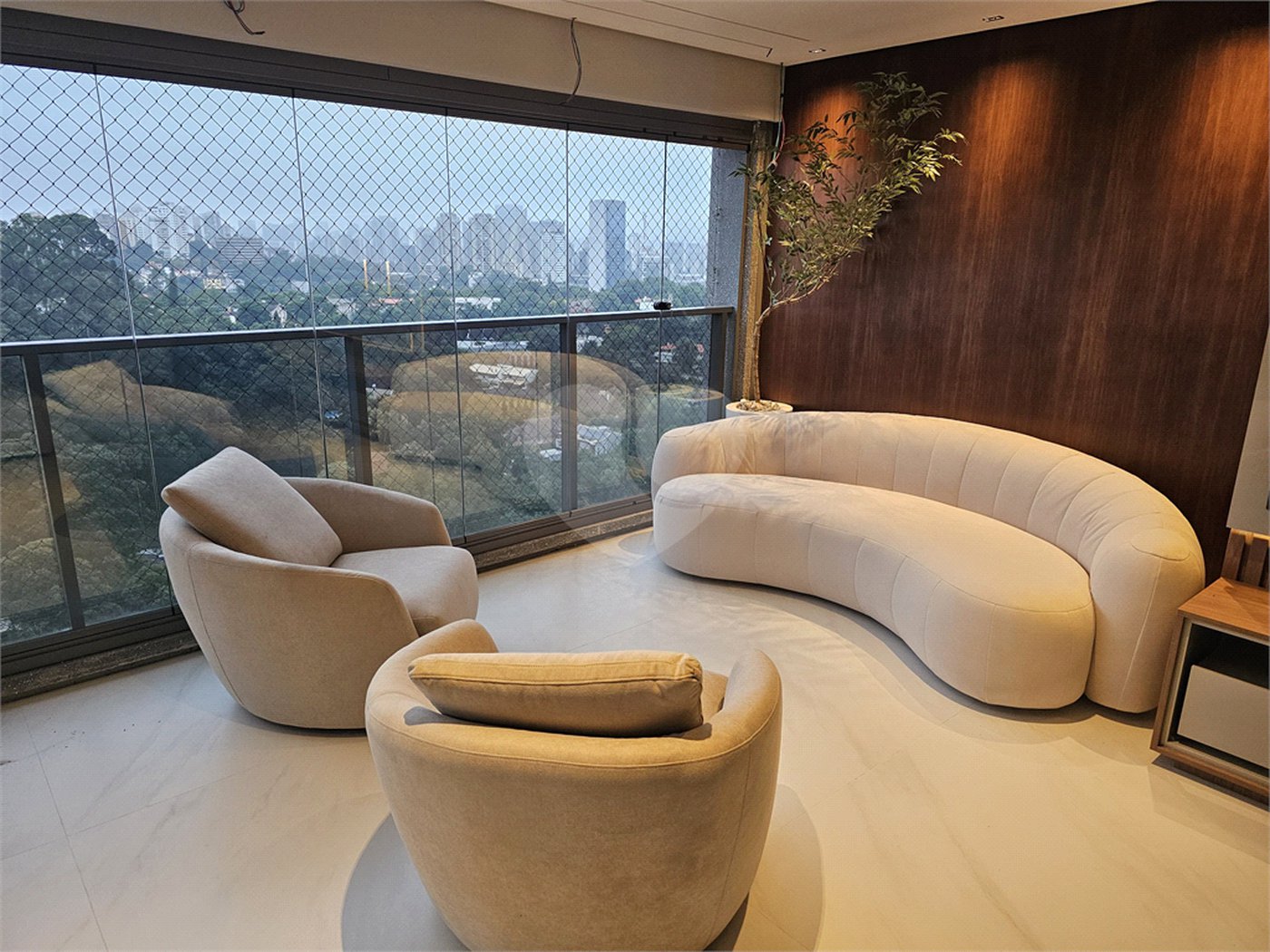 Apartamento à venda com 3 suítes em Jardim Fonte do Morumbi, São Paulo, SP
