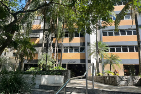 Apartamento à venda com 2 quartos, sendo 1 suíte,  em Itaim Bibi, São Paulo, SP