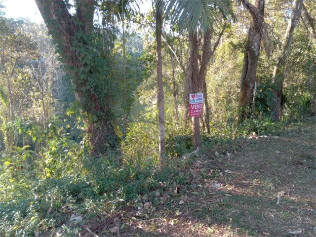 Terreno à venda no condomínio Cinco Lagos, Mairiporã - SP
