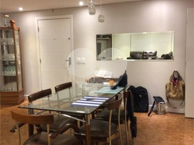 Apartamento à venda com 4 quartos, sendo 2 suítes,  em Consolação, São Paulo, SP