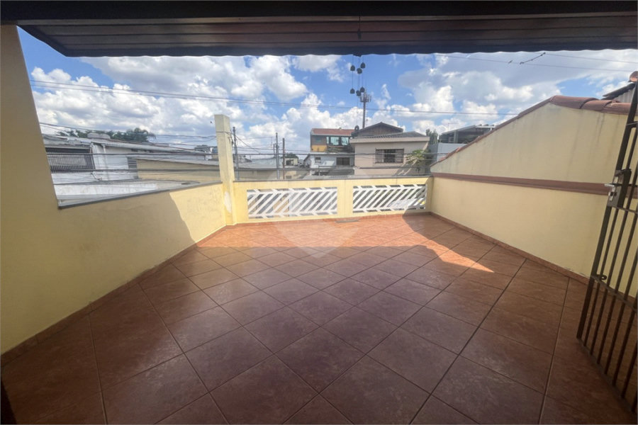 Sobrado à venda com 5 quartos, sendo 2 suítes,  em Jaçanã, São Paulo, SP