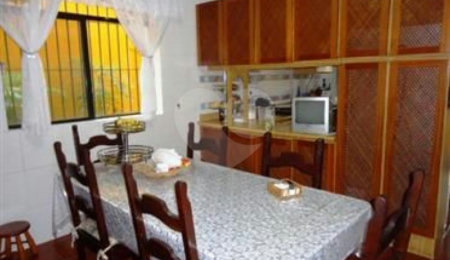Sobrado à venda com 3 quartos, sendo 1 suíte,  em Parada Inglesa, São Paulo, SP
